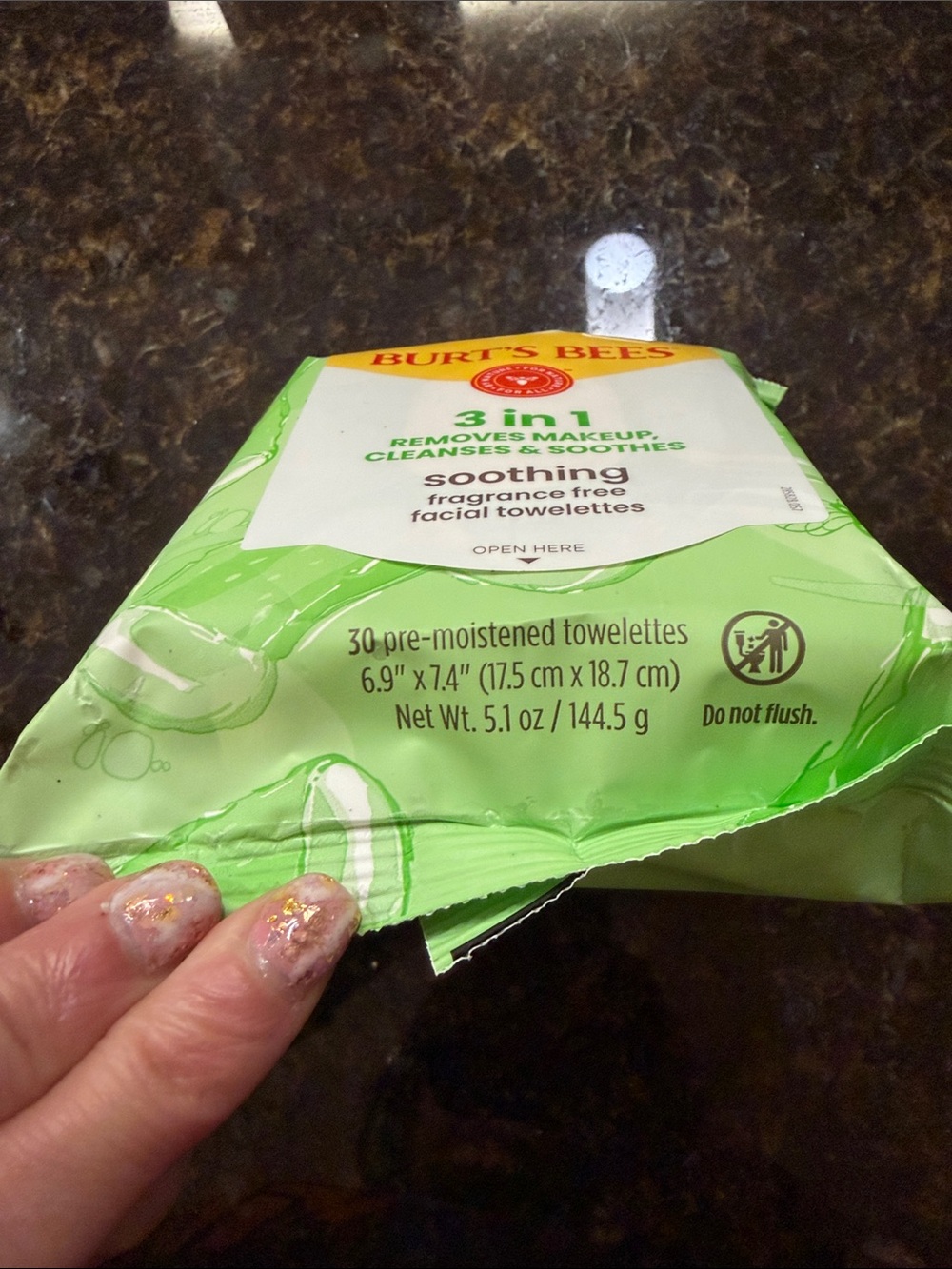 Burt's Bees Soothing 3-in-1 Facial Towelettes - 30 towelettes - New